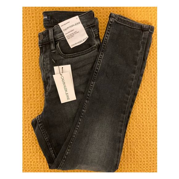 Calvin Klein Women's High Rise Skinny Ankle Length Jeans Size 27 Black NWT - Picture 6 of 7